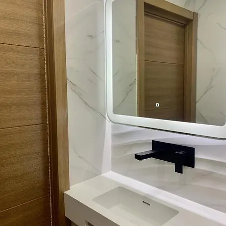 Nerjarooms Affittacamere 3*