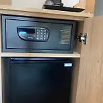 Nerjarooms ゲストハウス 3*