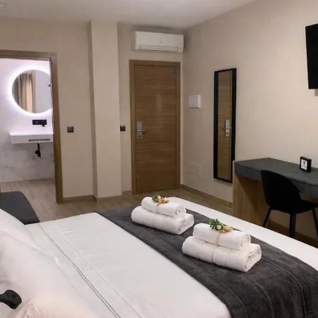 Nerjarooms 3* Nerja